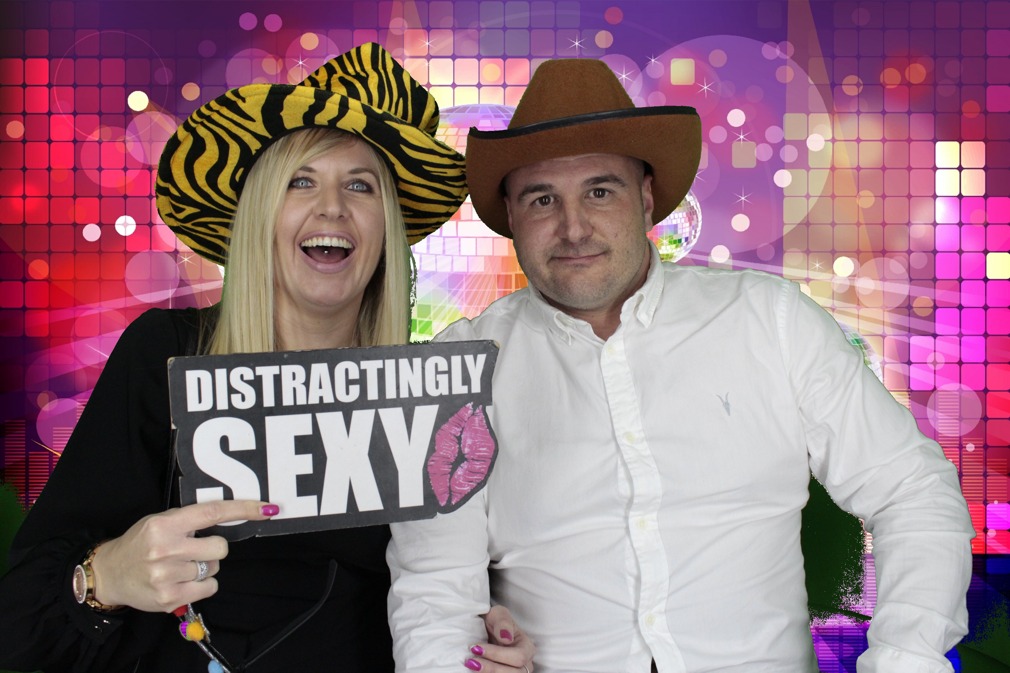 Christine's 60th Birthday | View more photos from the event at gallery.myphotoboothexperience.co.uk/u/MyPhotoBoothExperienceLtd/Christines-60th-Birthday